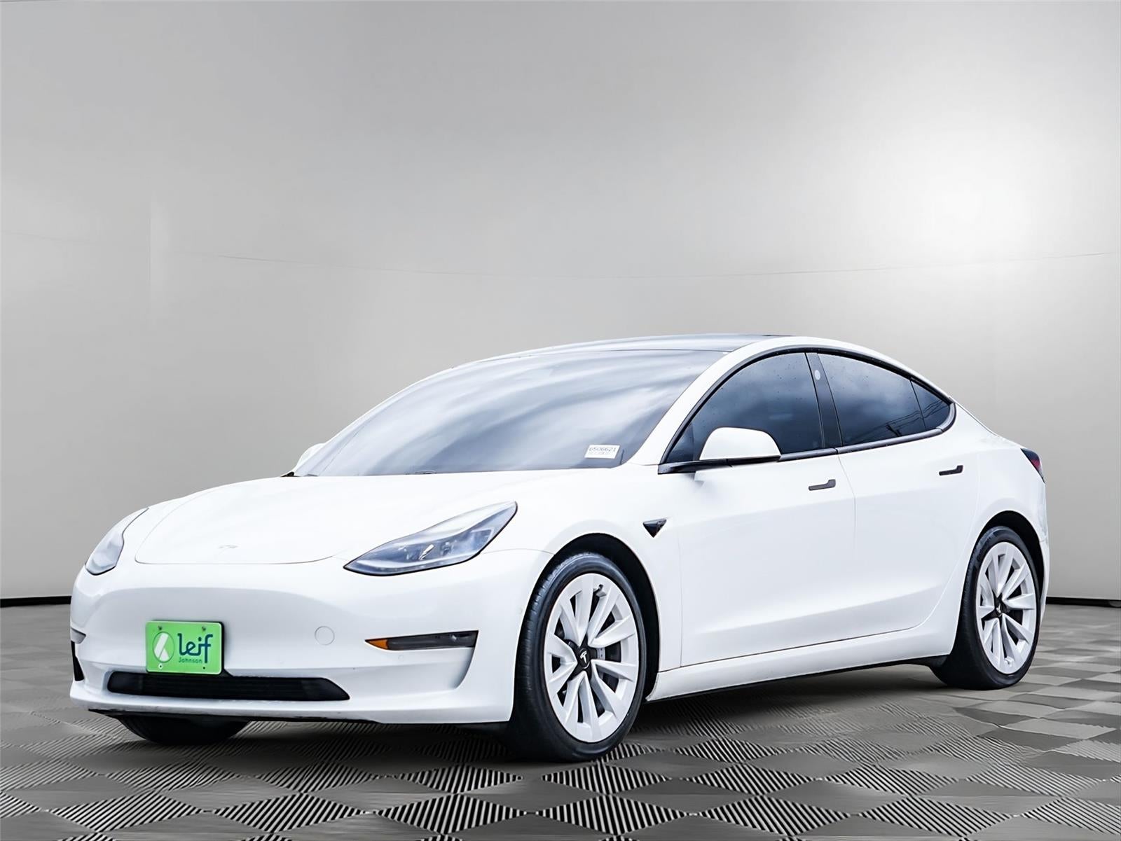 2021 Tesla Model 3 Standard Range Plus