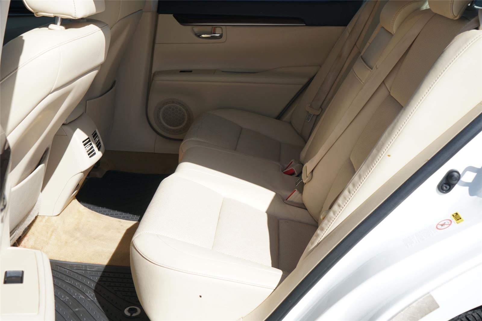 2013 Lexus ES 350 4dr Sdn