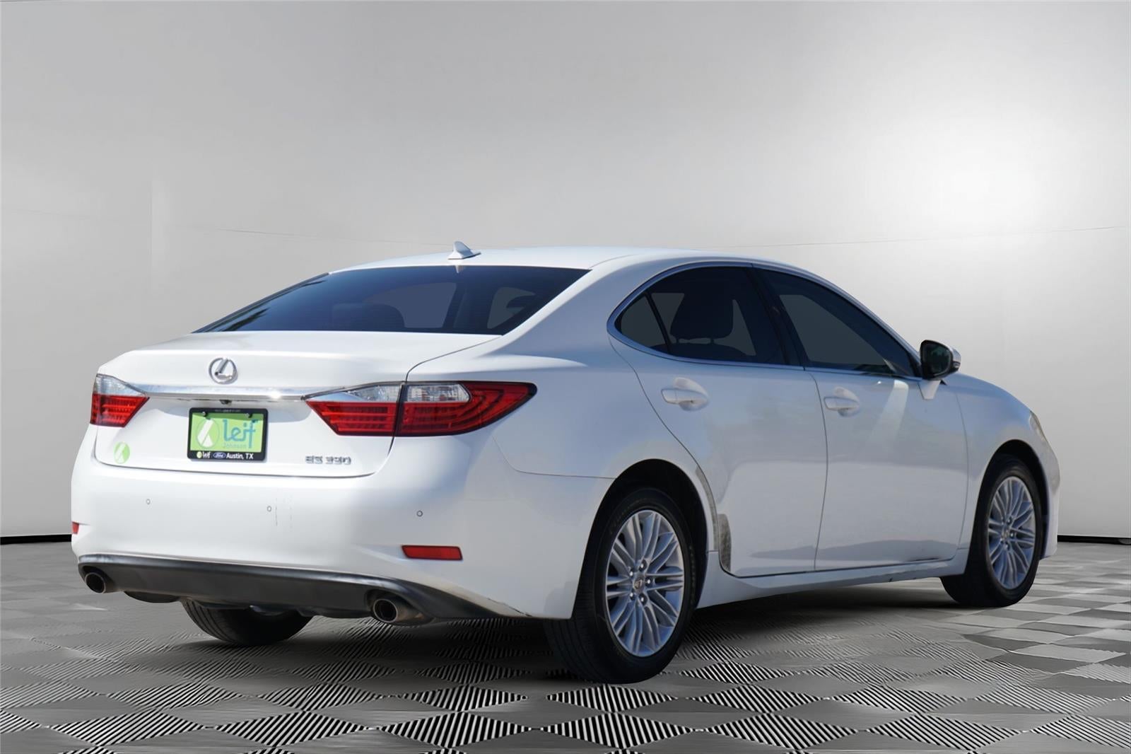 2013 Lexus ES 350 4dr Sdn