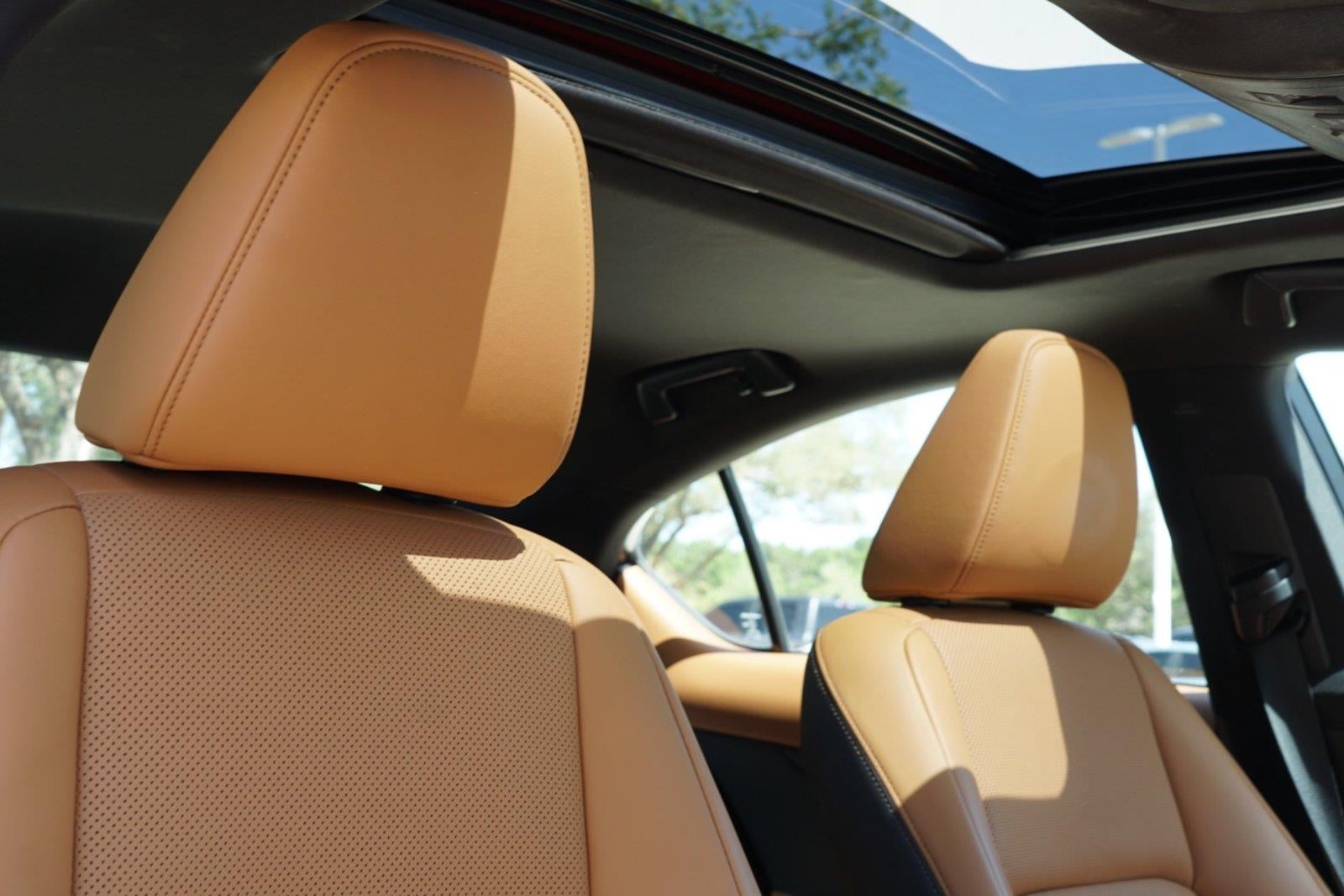 2025 Lexus Is IS 300