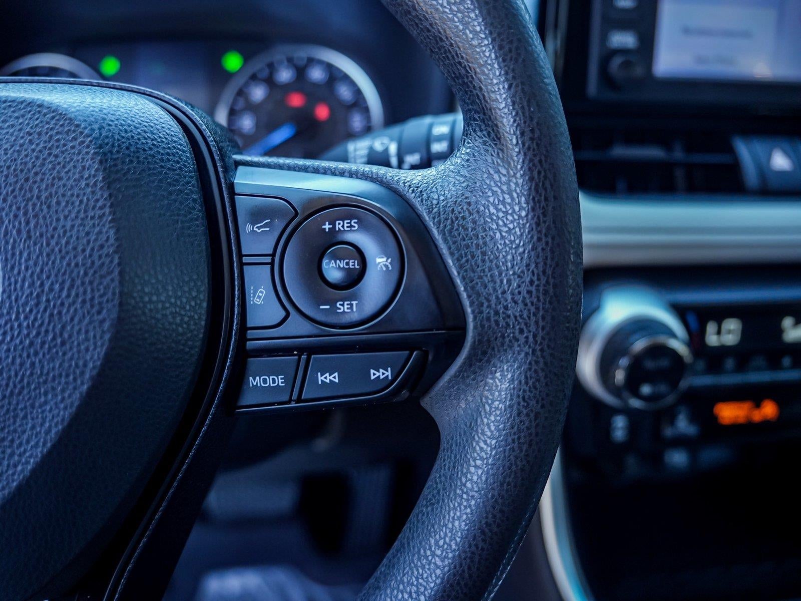 2019 Toyota RAV4 Hybrid XLE