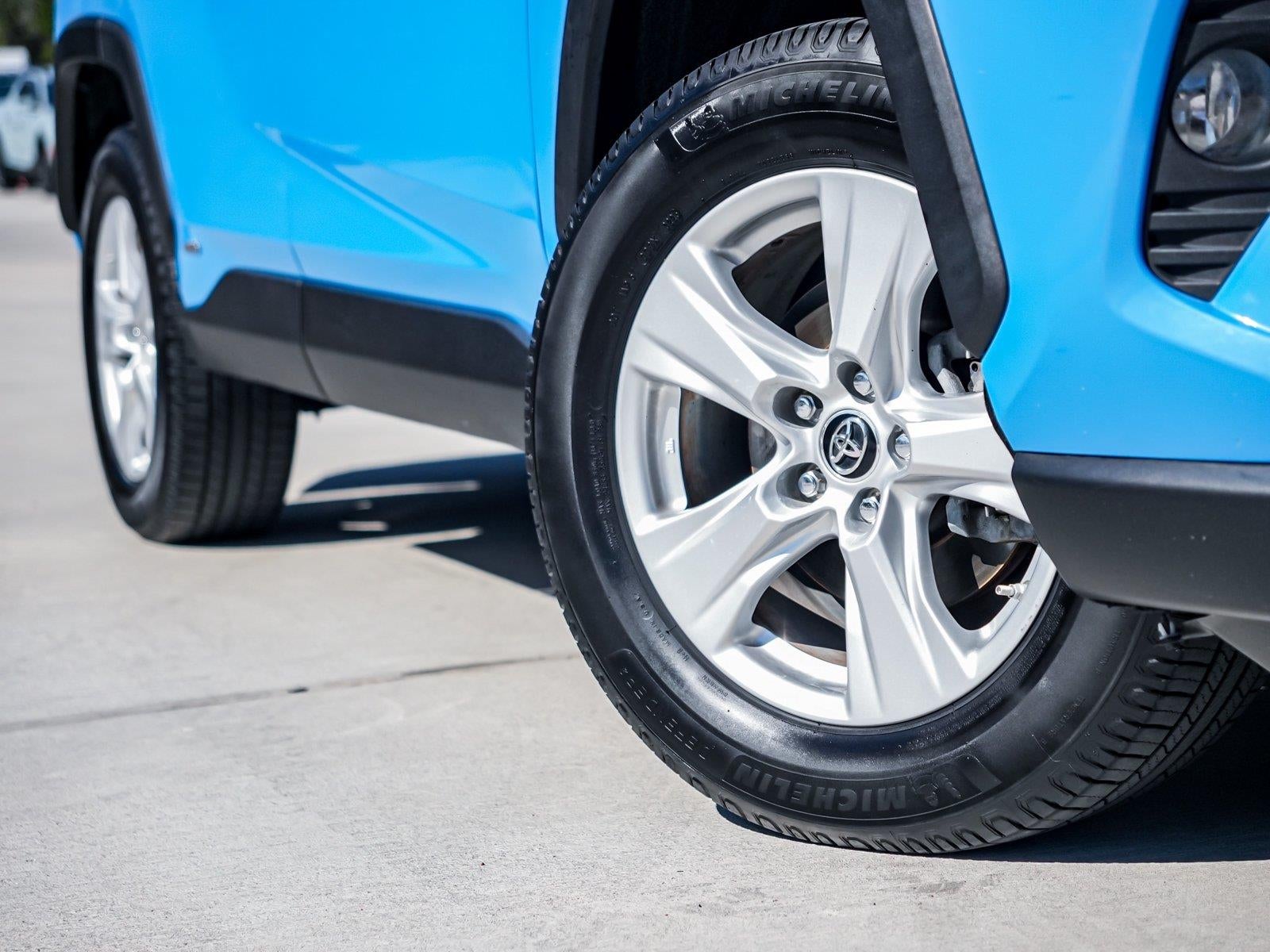 2019 Toyota RAV4 Hybrid XLE
