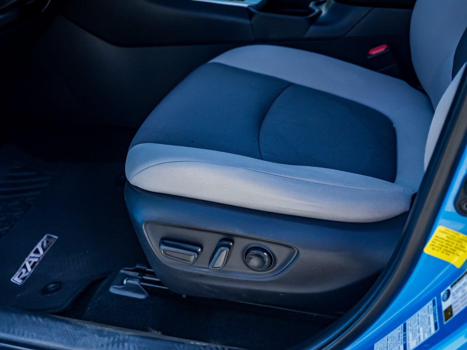 2019 Toyota RAV4 Hybrid XLE