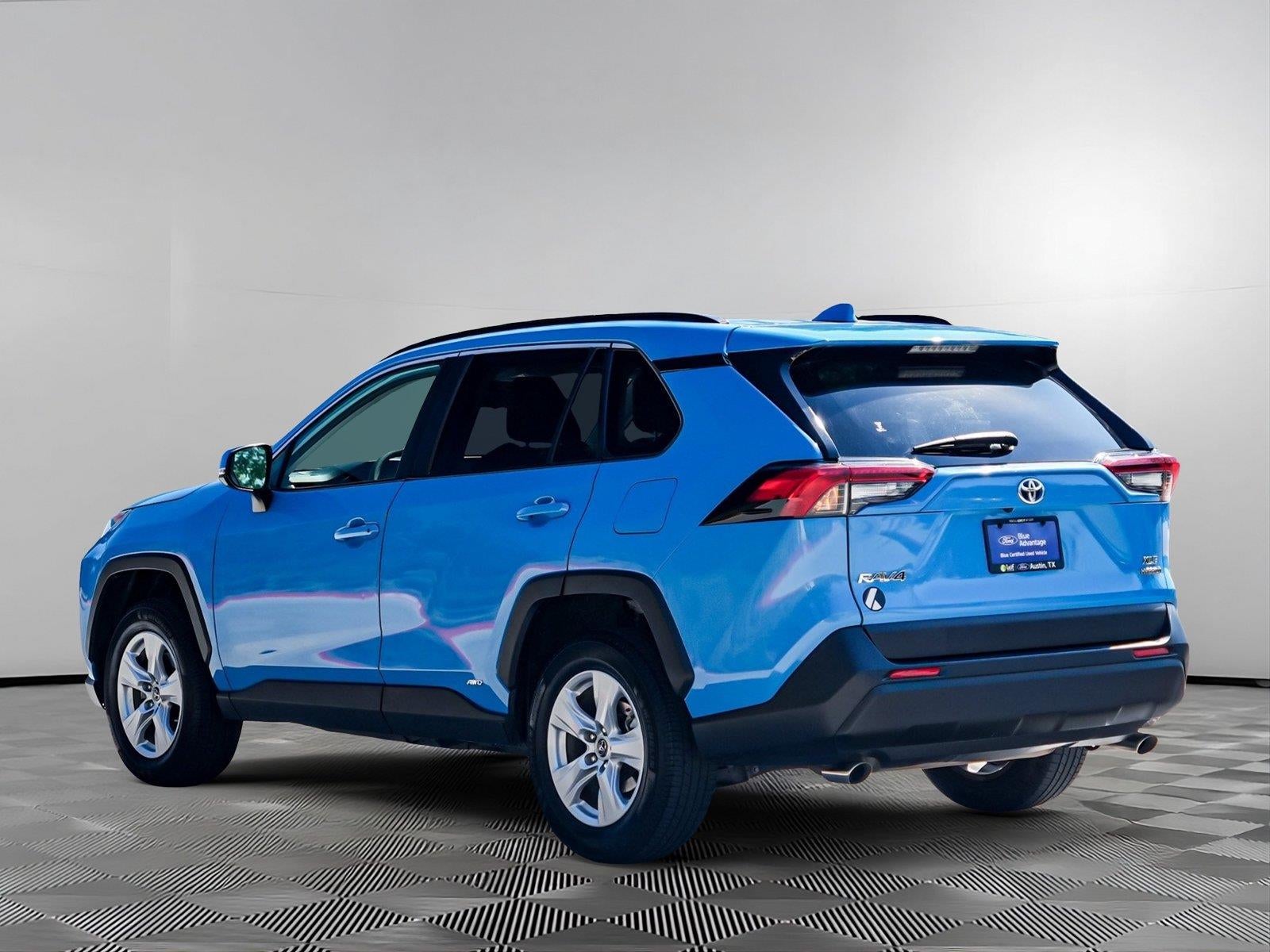 2019 Toyota RAV4 Hybrid XLE