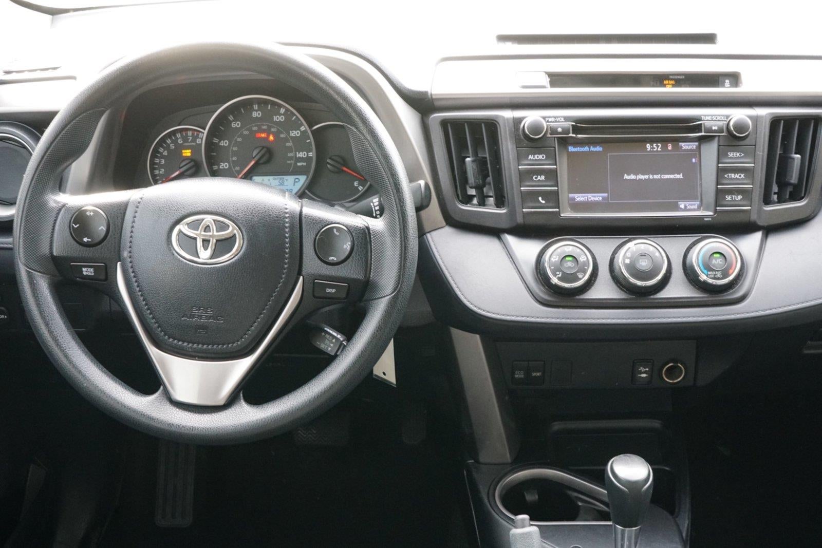 2016 Toyota RAV4 LE