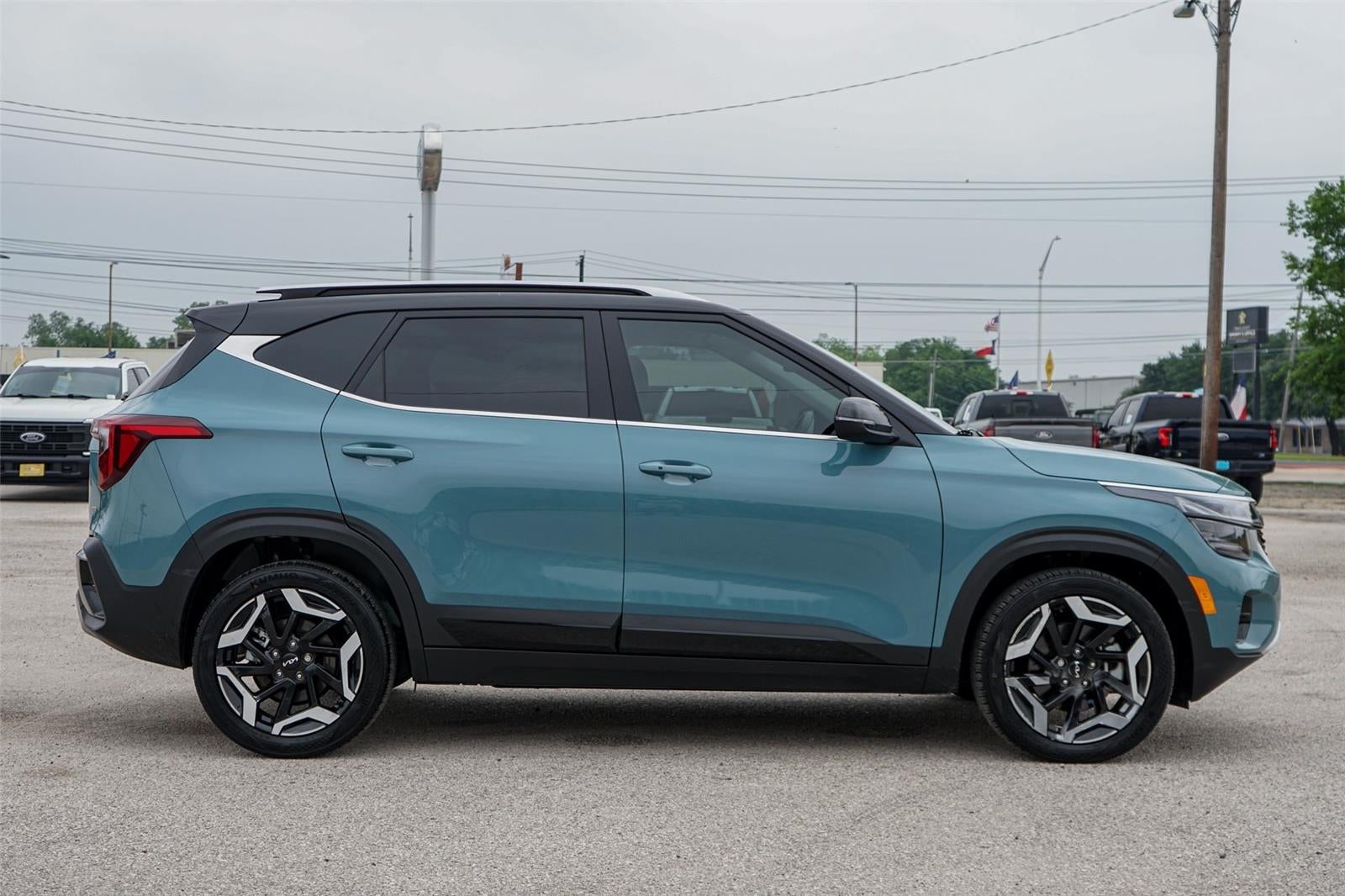 2024 Kia Seltos SX
