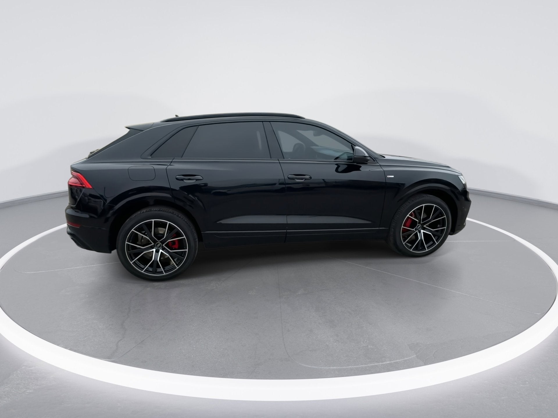 2021 Audi Q8 55 Prestige