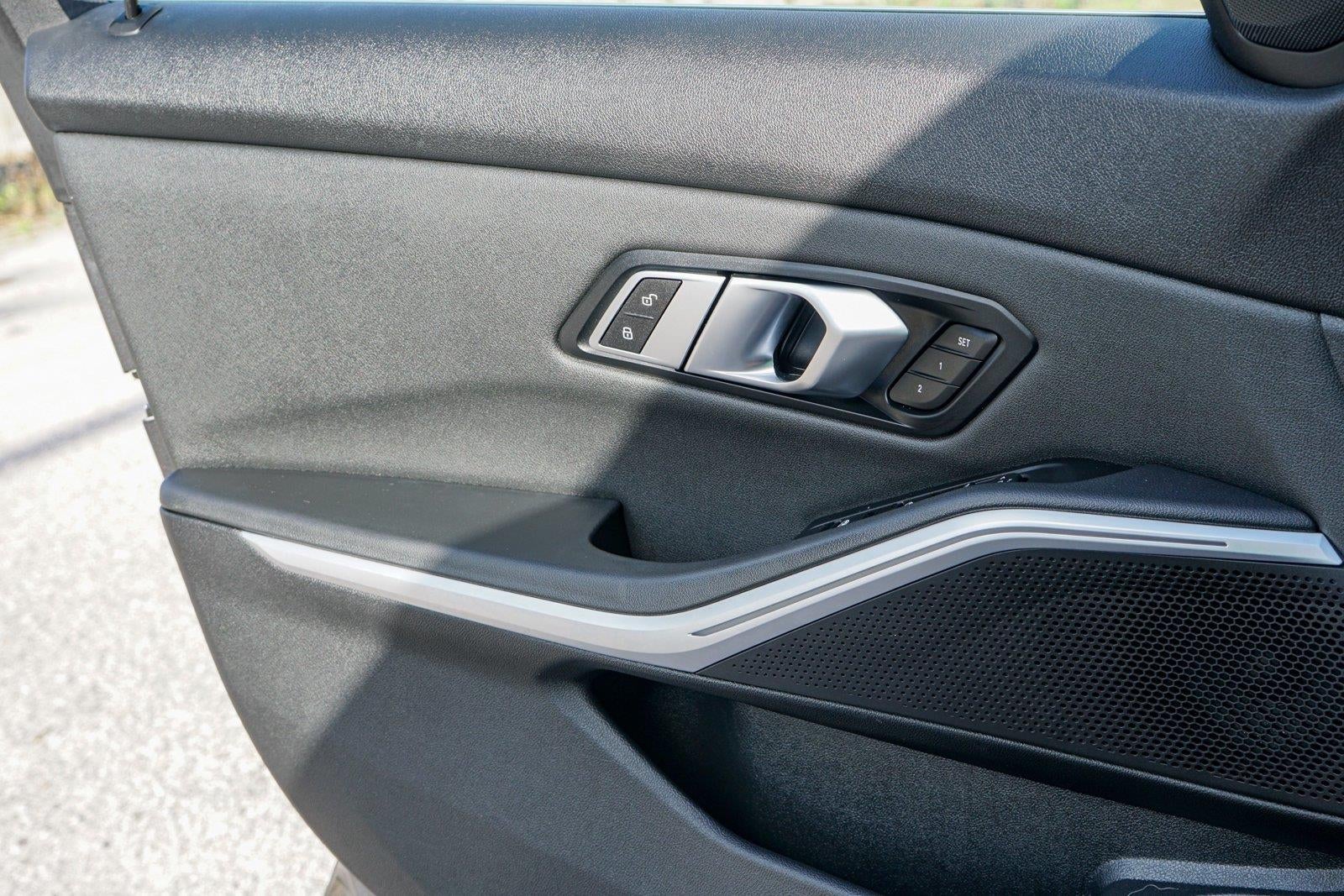 2020 BMW 3 Series 330i