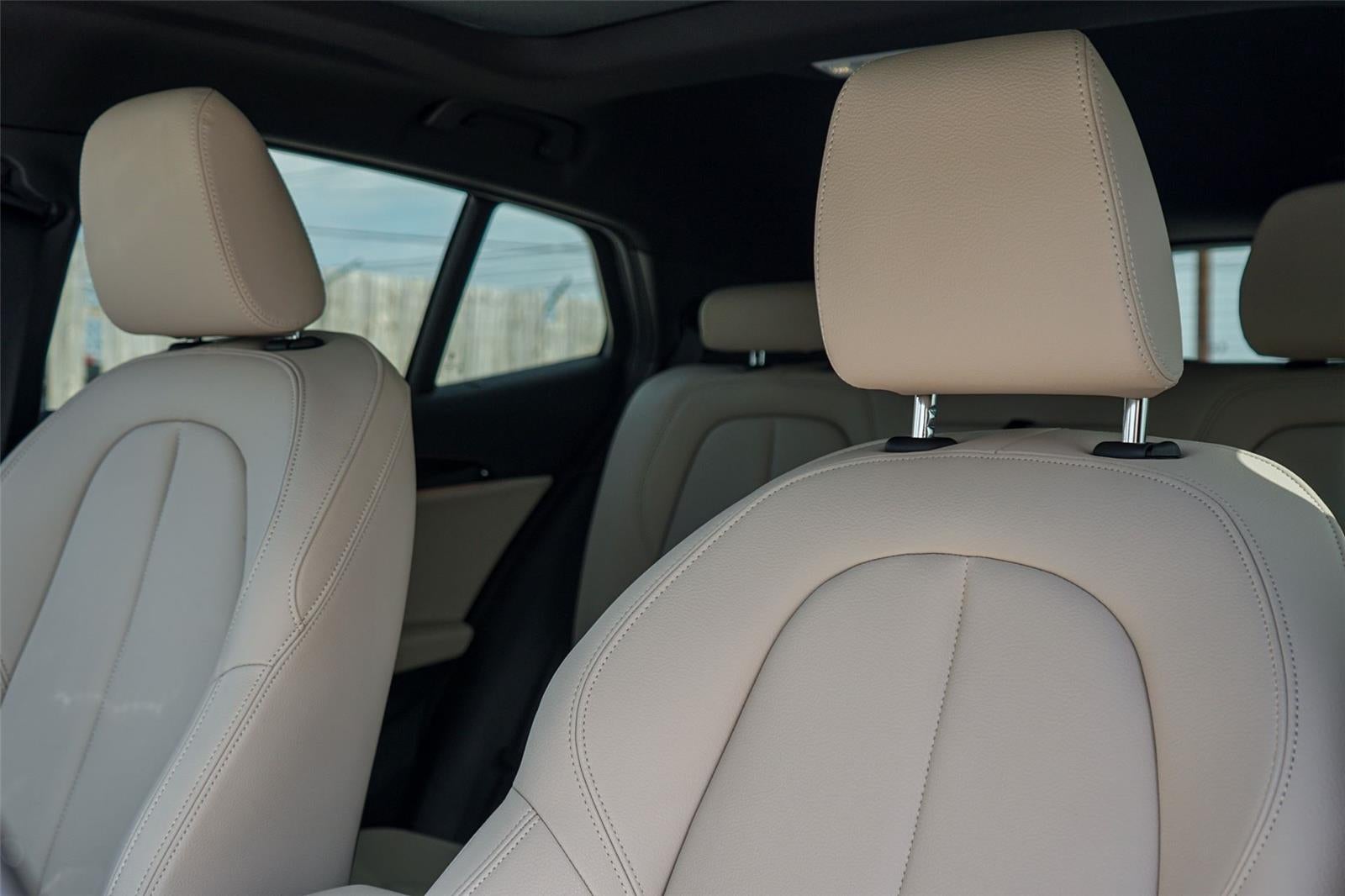 2023 BMW X2 sDrive28i