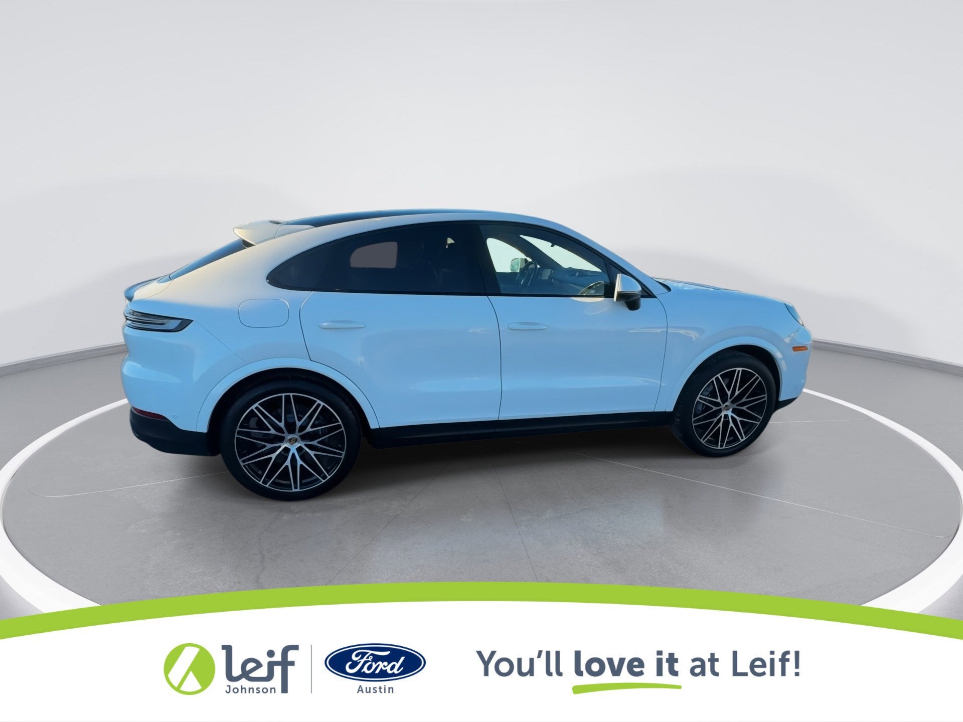 2024 Porsche Cayenne Coupe Base