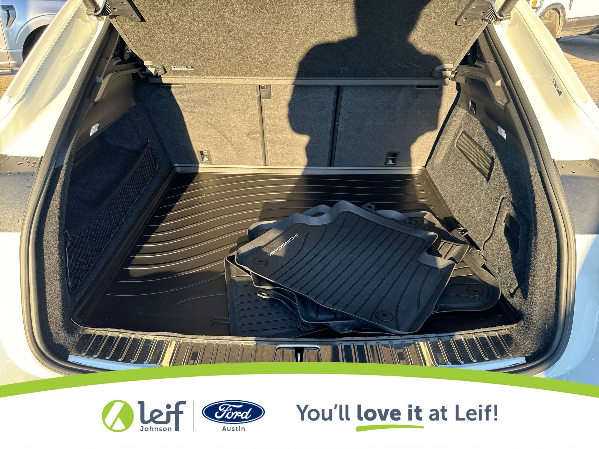 2024 Porsche Cayenne Coupe Base