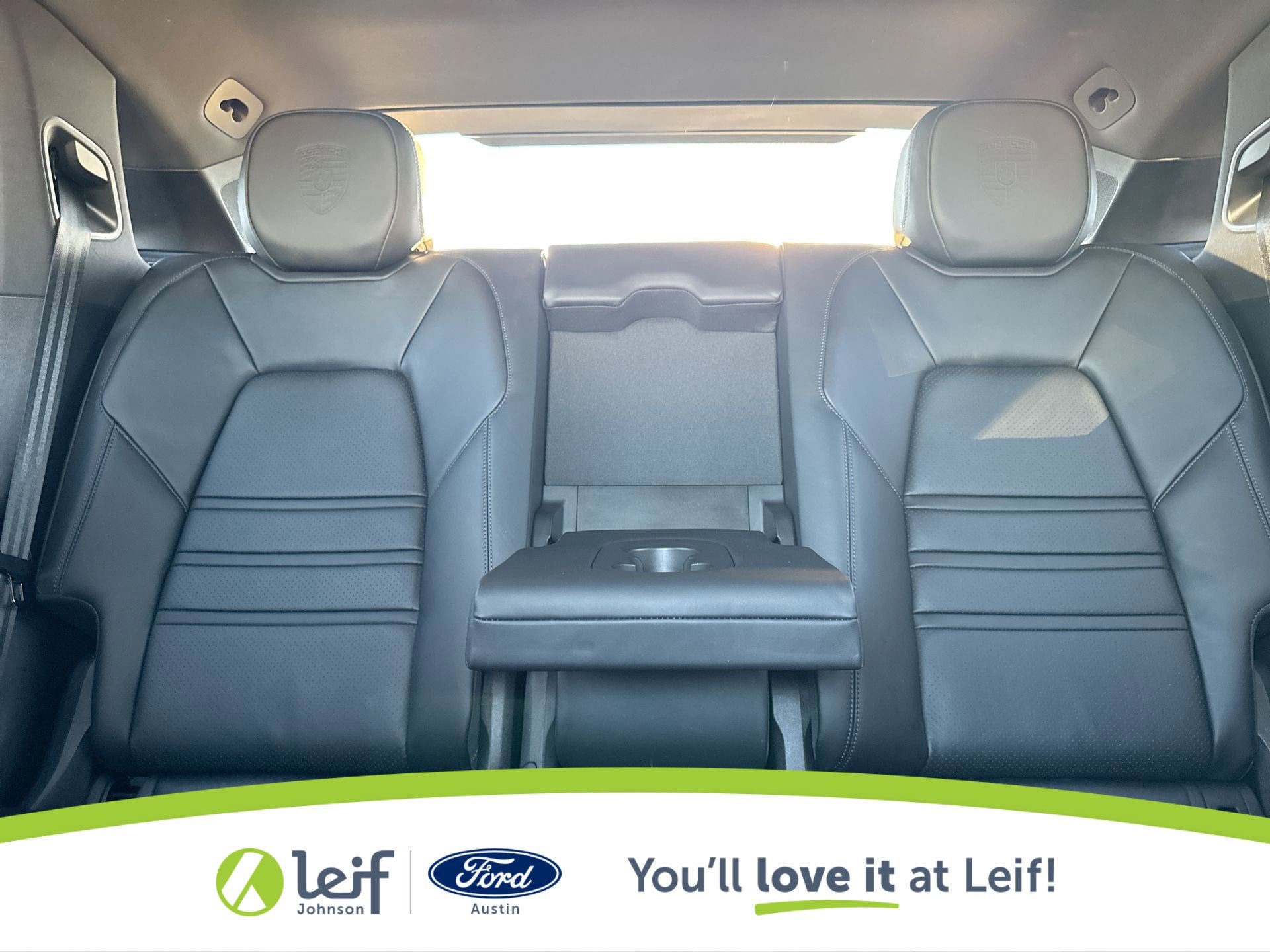 2024 Porsche Cayenne Coupe Base