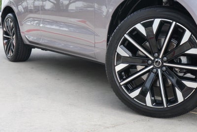 2026 Volvo XC60 Ultra