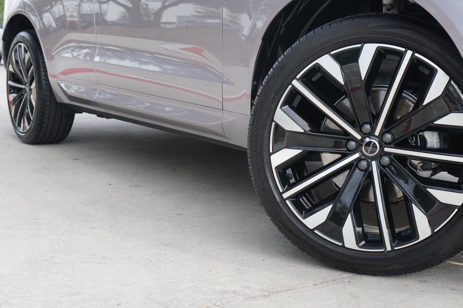 2026 Volvo XC60 Ultra