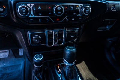 2021 Jeep Gladiator Willys