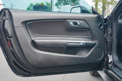 2022 Ford Mustang EcoBoost