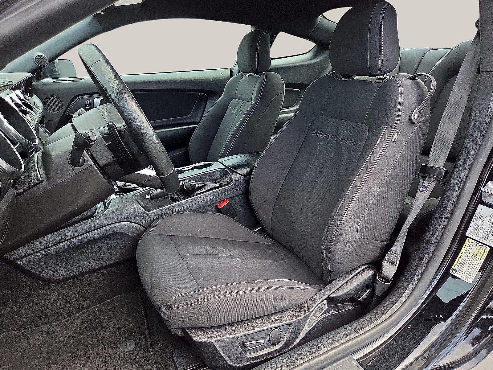 2021 Ford Mustang EcoBoost