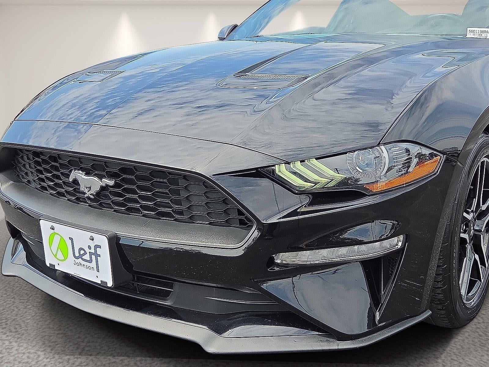 2021 Ford Mustang EcoBoost