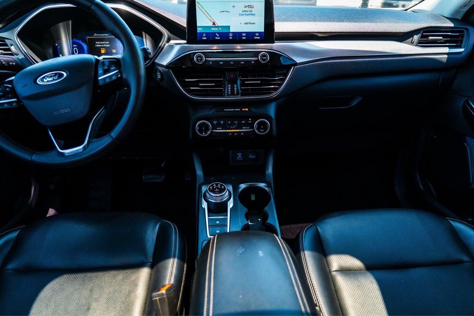 2022 Ford Escape Titanium