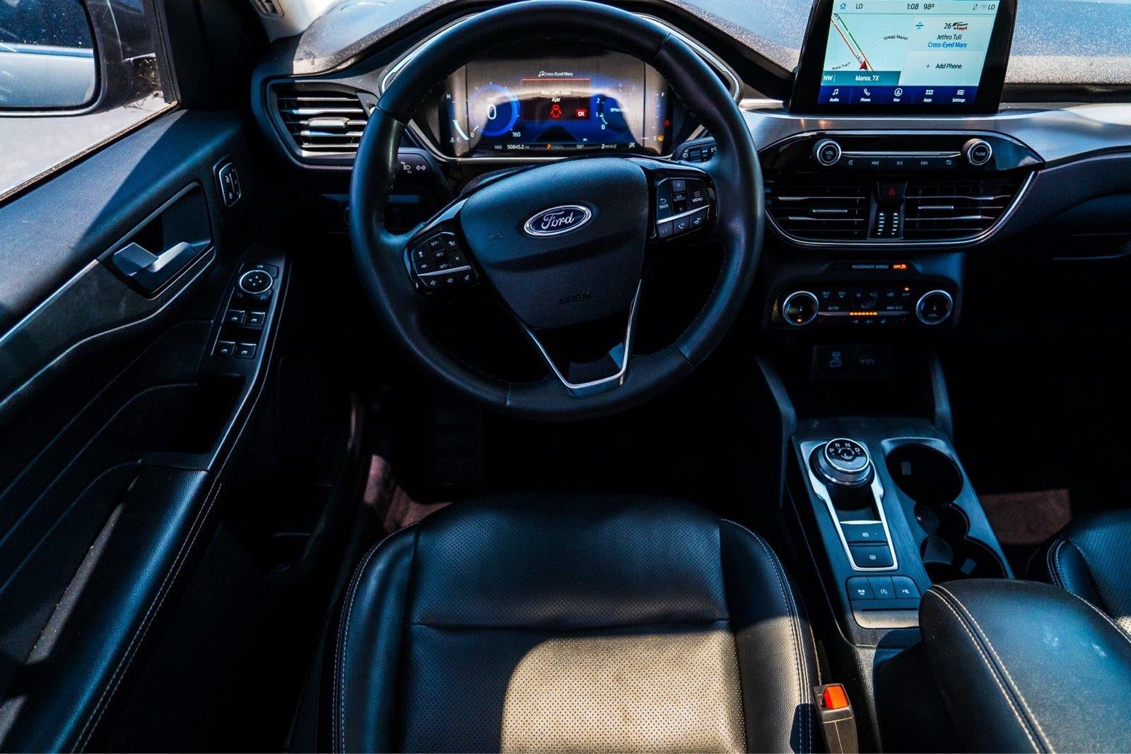 2022 Ford Escape Titanium