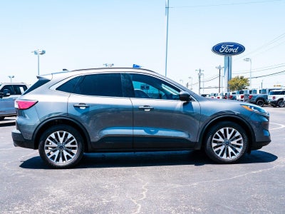 2022 Ford Escape Titanium