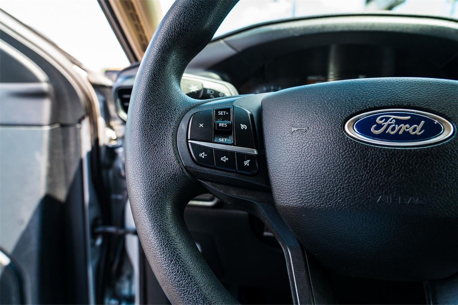2021 Ford Explorer Base