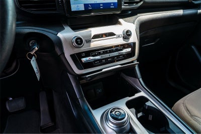 2021 Ford Explorer Base