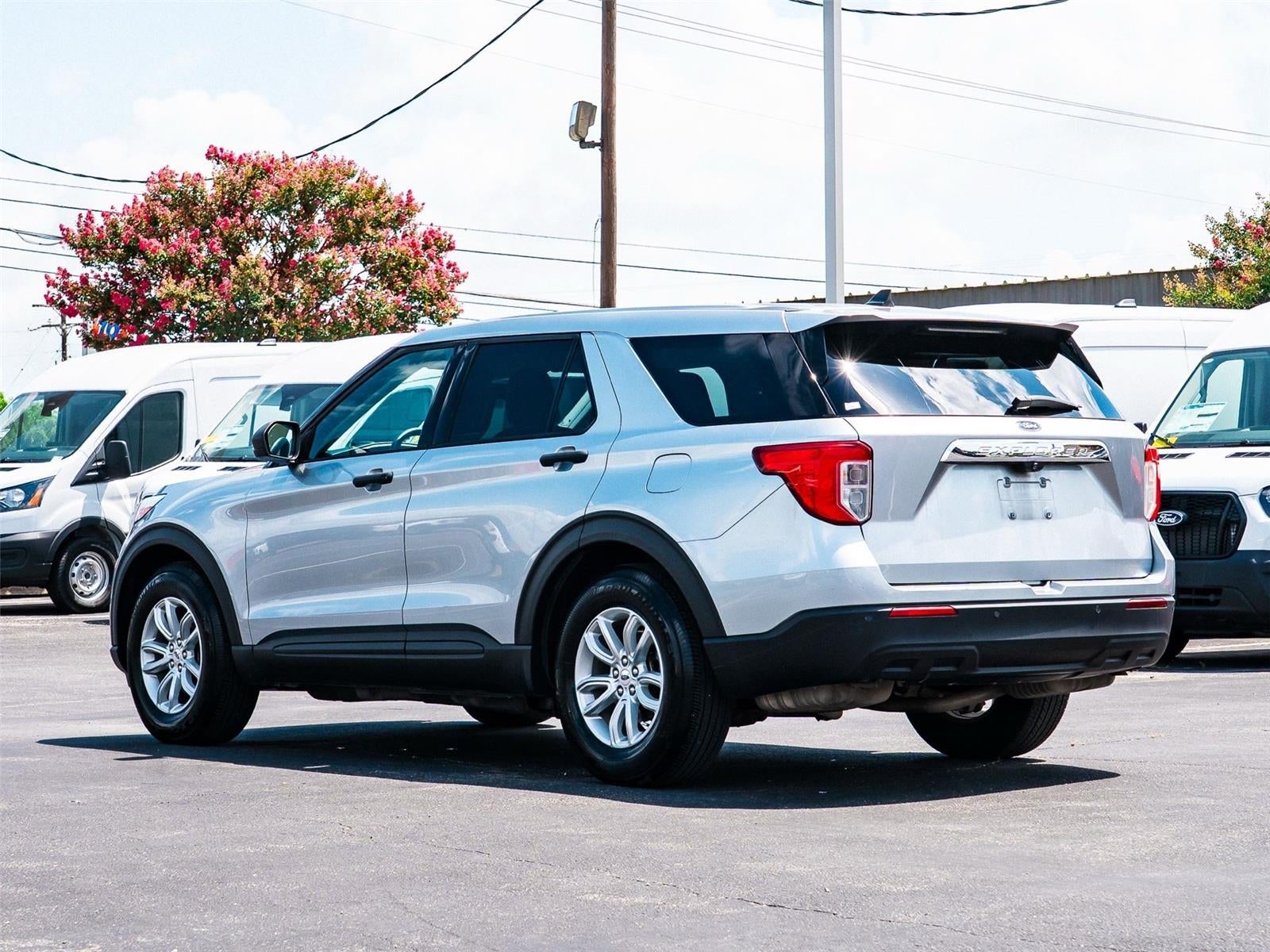 2021 Ford Explorer Base
