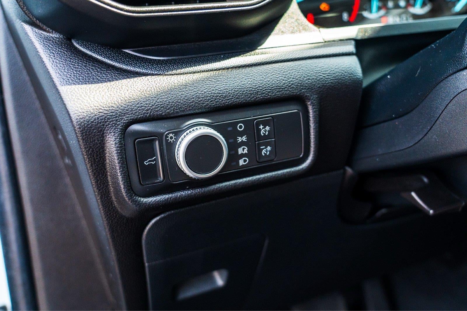 2022 Ford Explorer Base