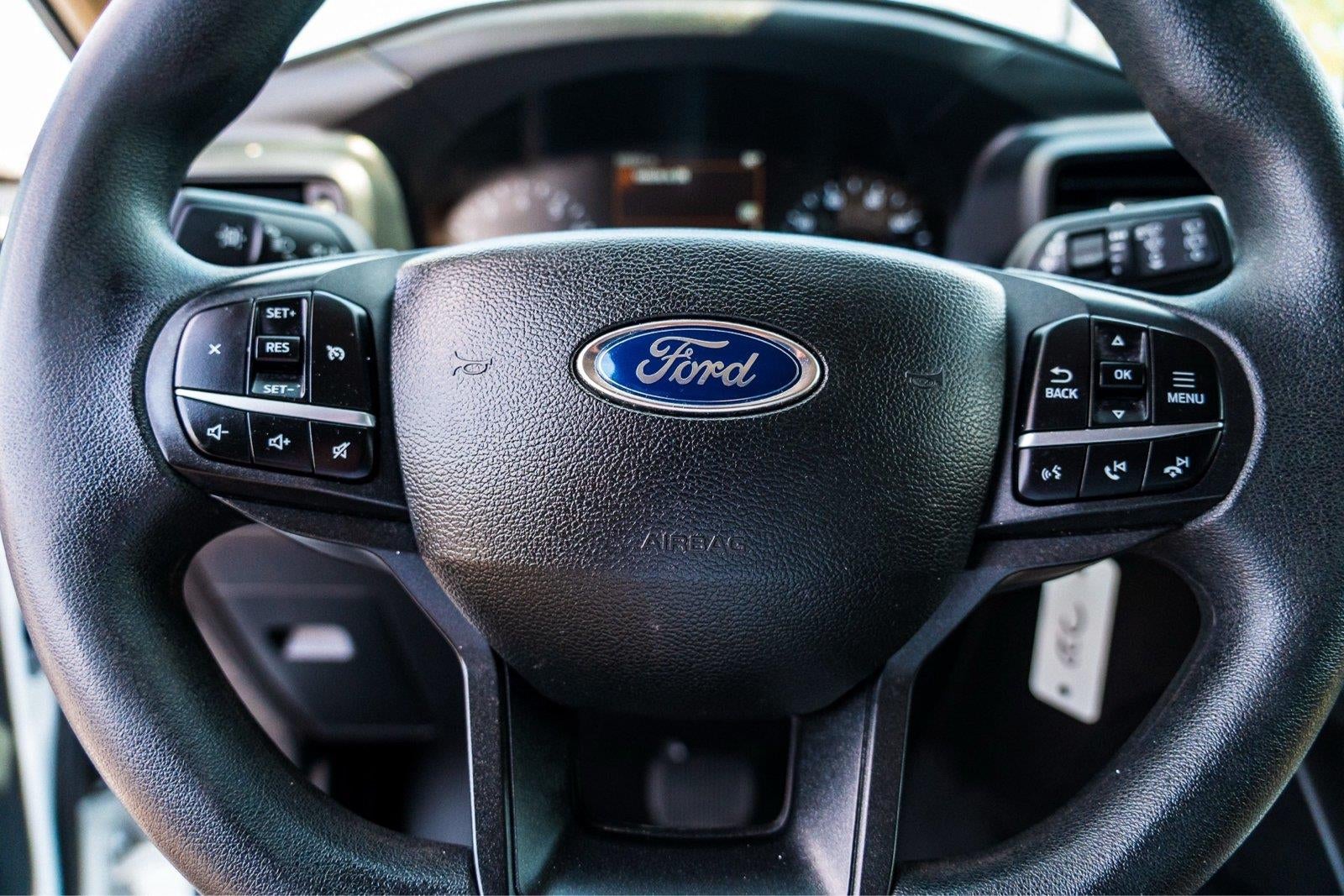 2022 Ford Explorer Base