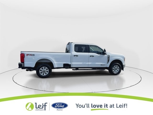 2024 Ford Super Duty F-350 XLT