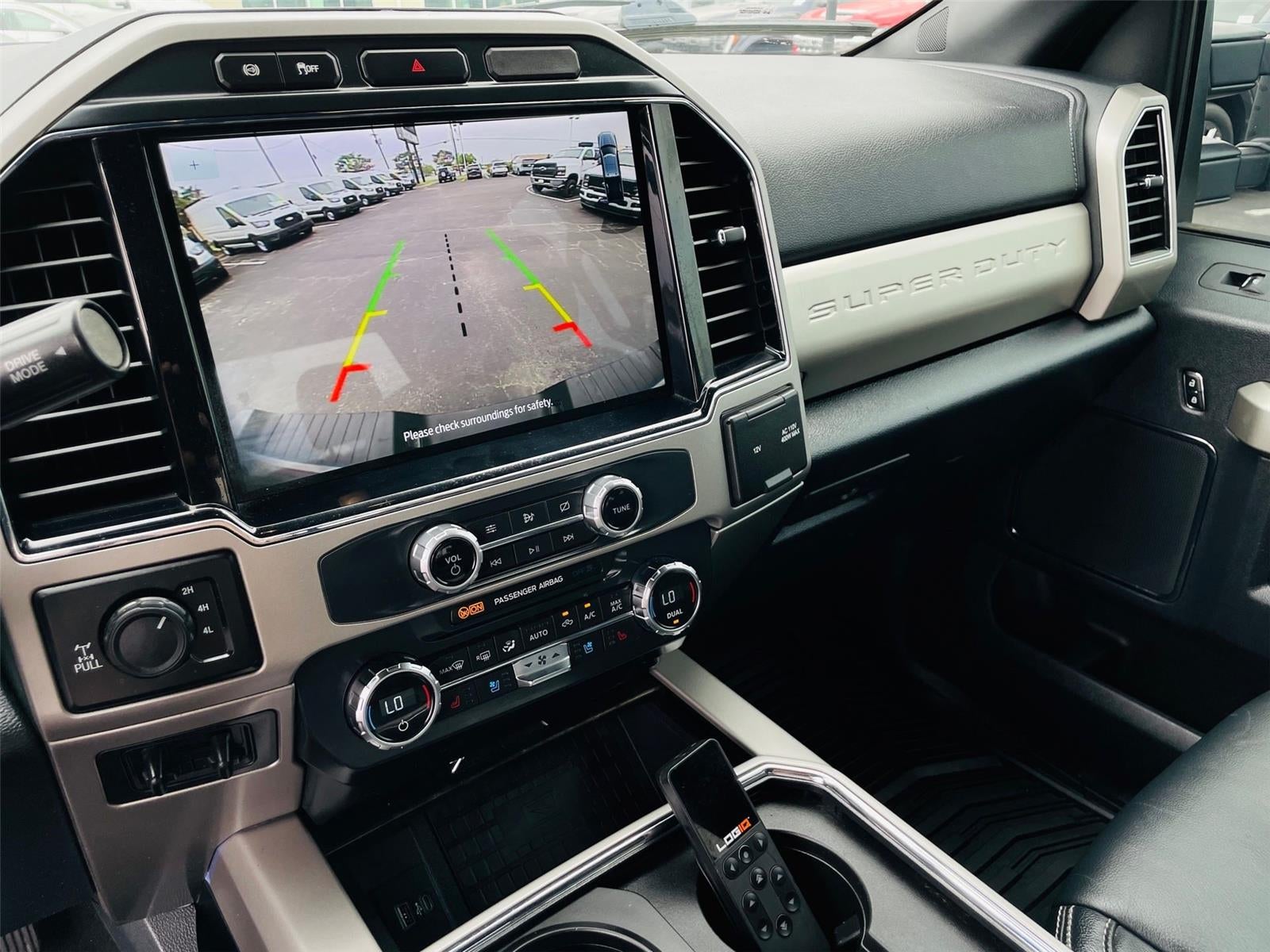 2022 Ford Super Duty F-350 Lariat