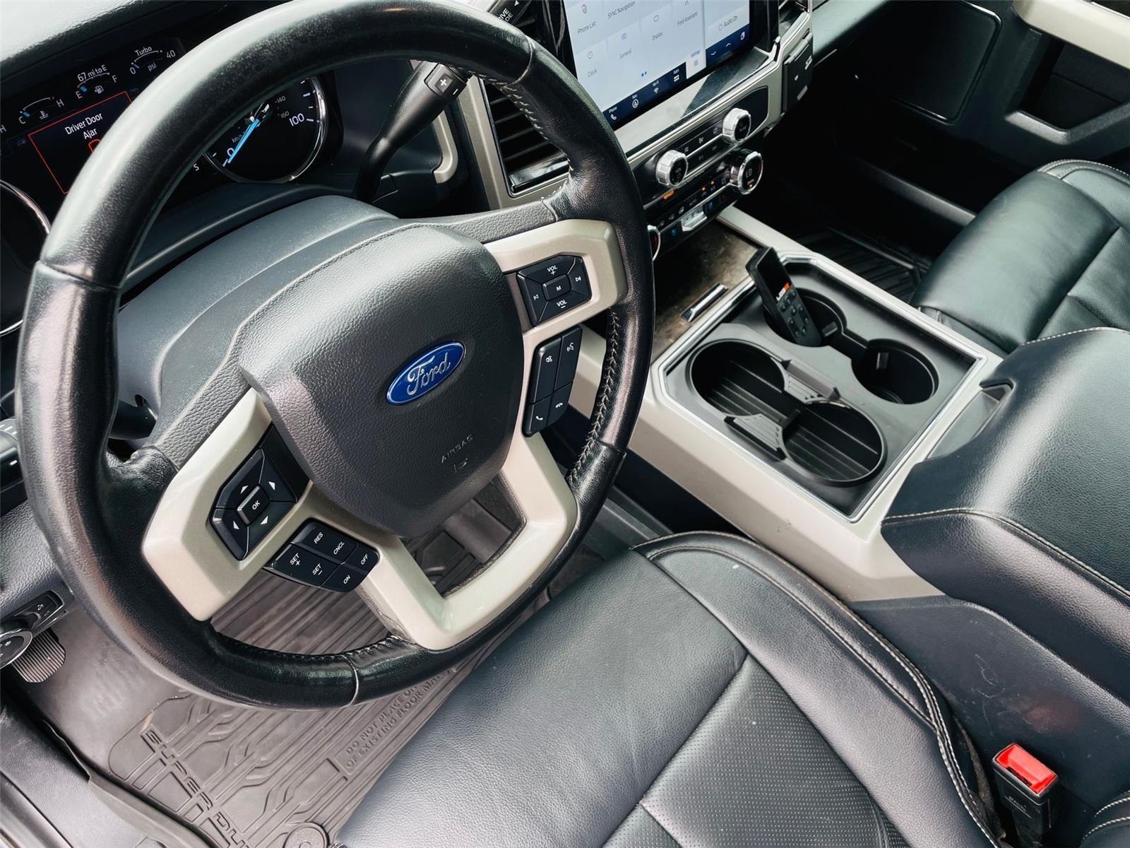 2022 Ford Super Duty F-350 Lariat