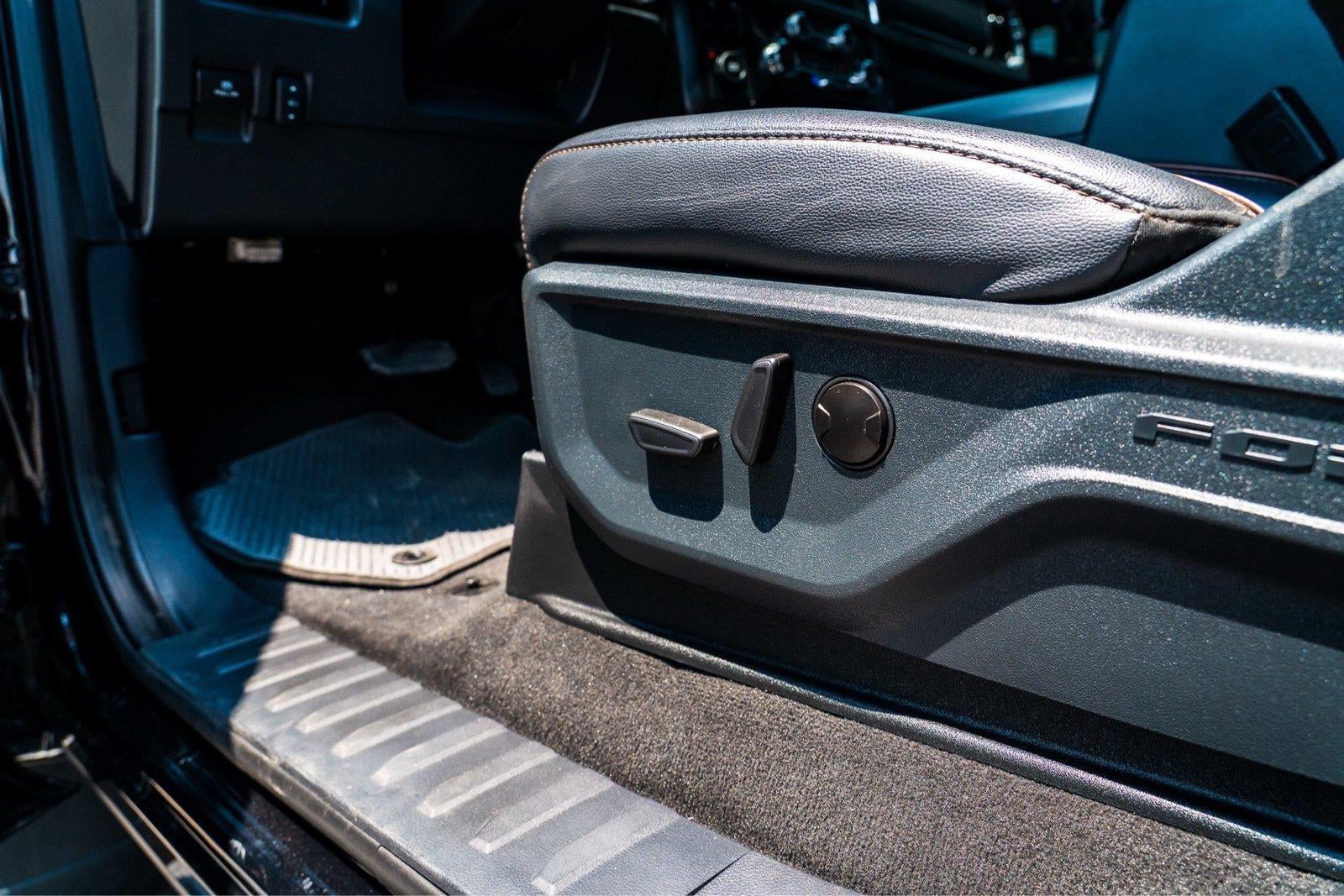 2025 Ford Super Duty F-350 Lariat