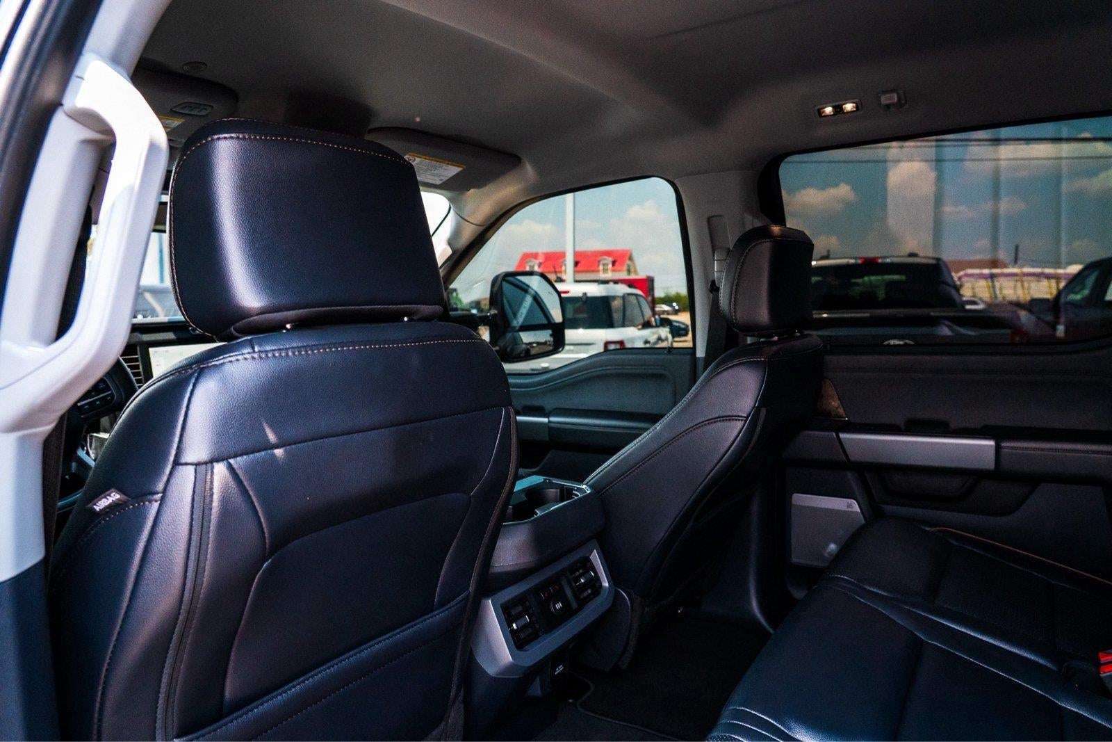 2025 Ford Super Duty F-350 Lariat