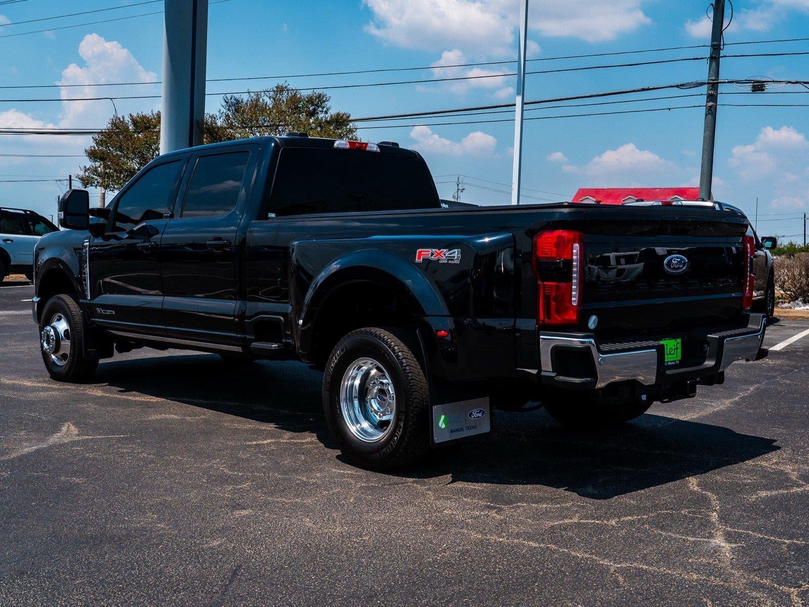 2025 Ford Super Duty F-350 Lariat