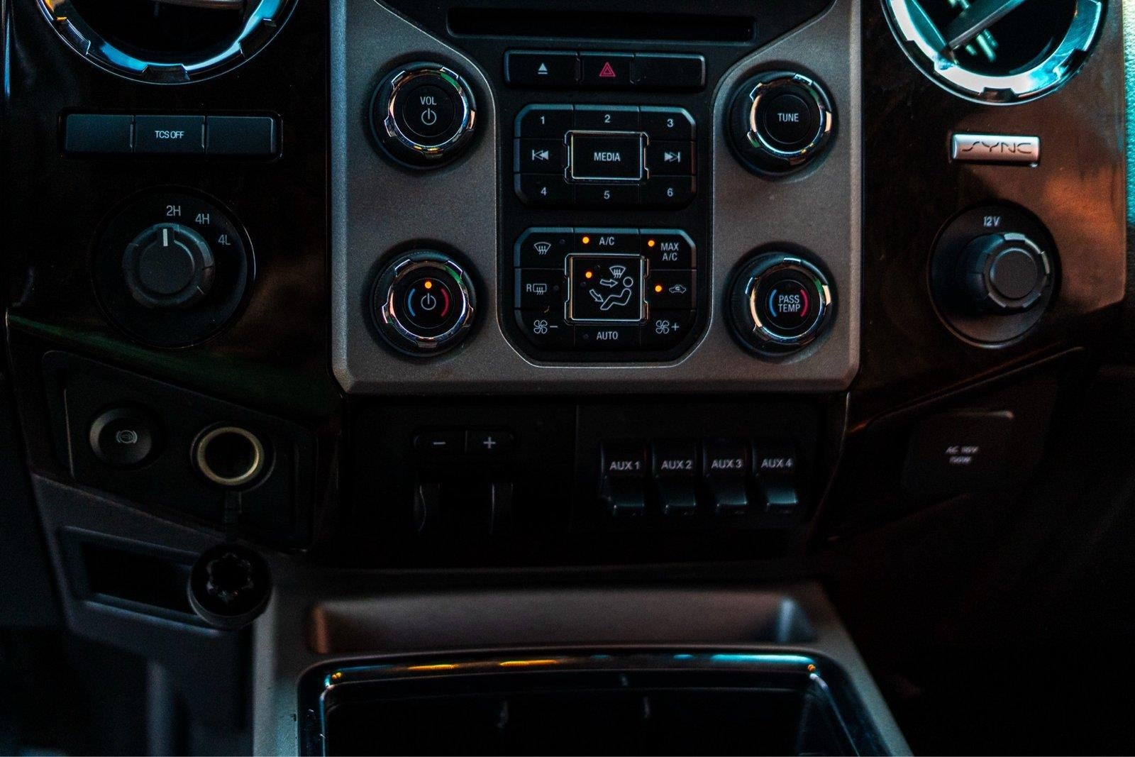 2015 Ford Super Duty F-450 Platinum