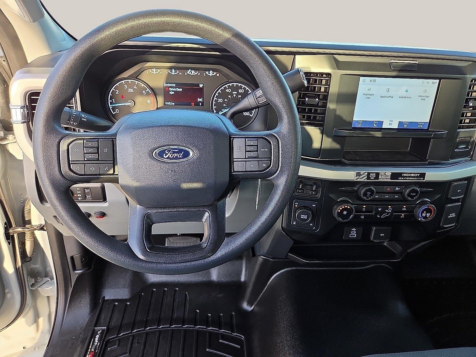 2025 Ford Super Duty F-250 XLT