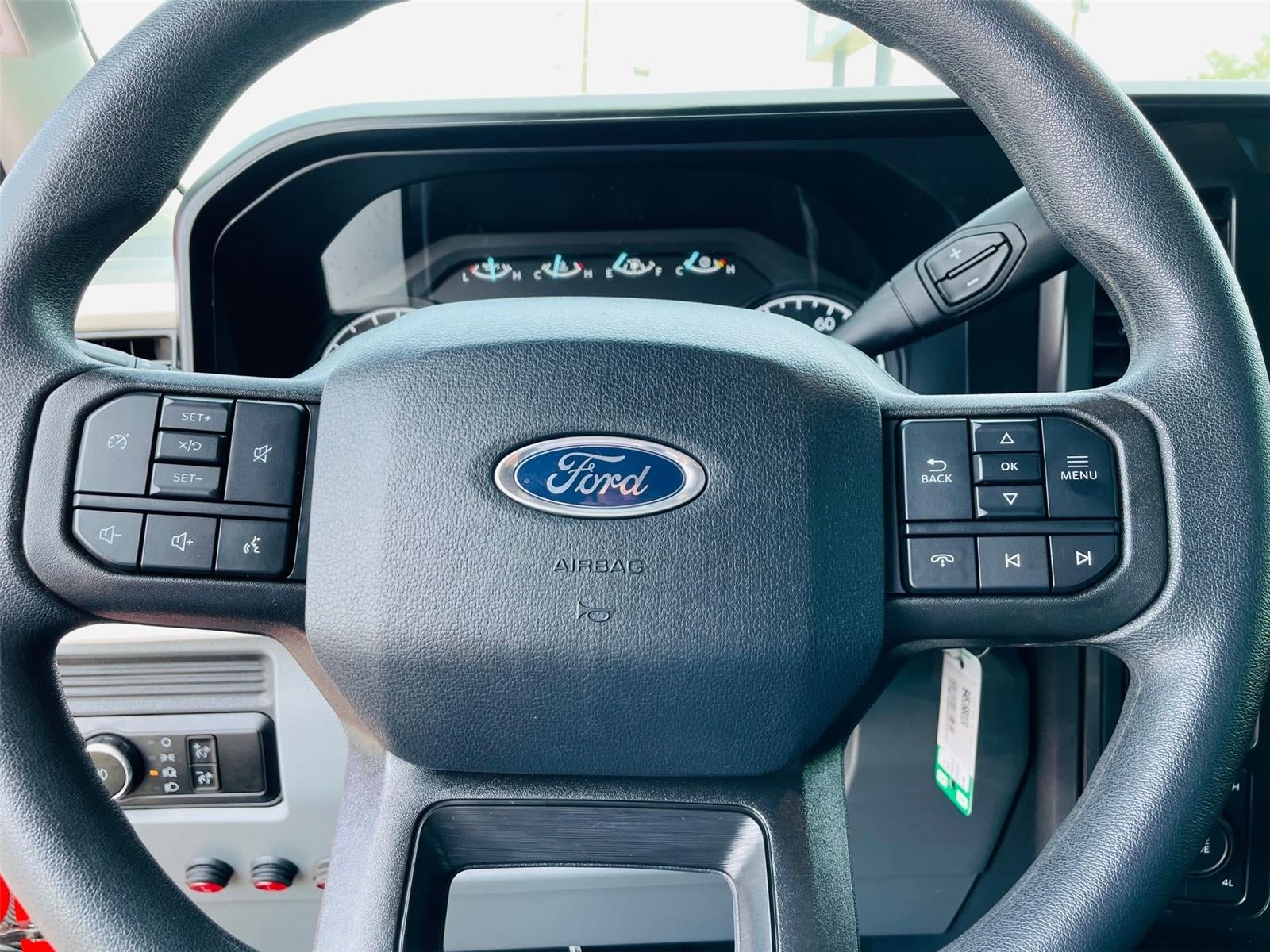 2025 Ford Super Duty F-250 XLT