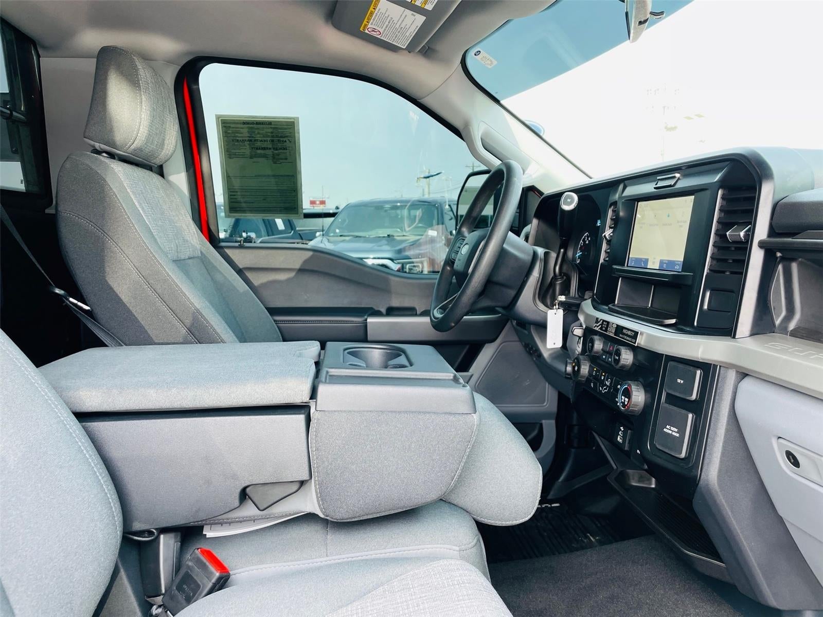 2025 Ford Super Duty F-250 XLT