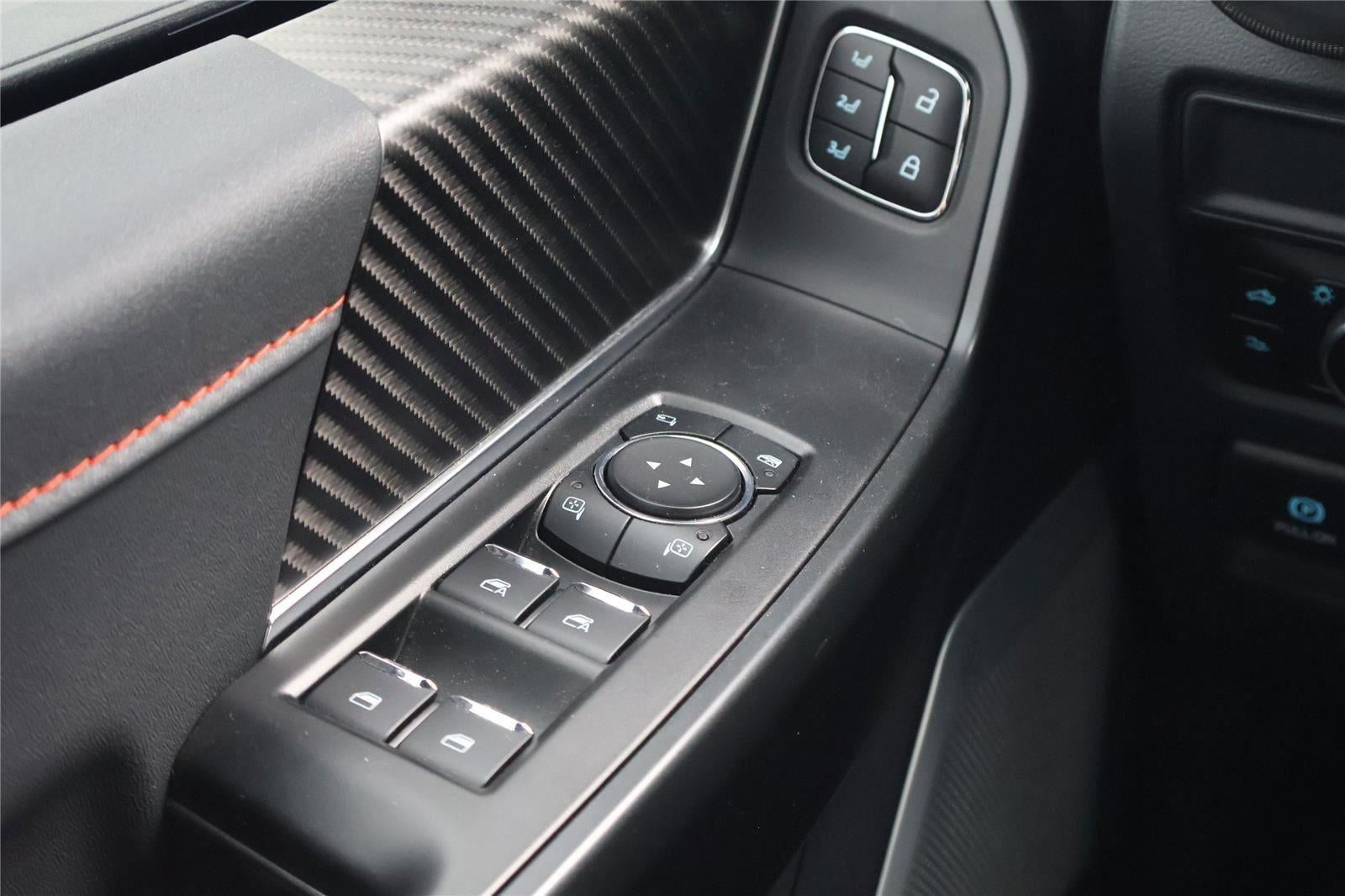 2025 Ford F-150 Raptor 37' Performance Package