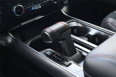 2025 Ford F-150 Raptor 37' Performance Package