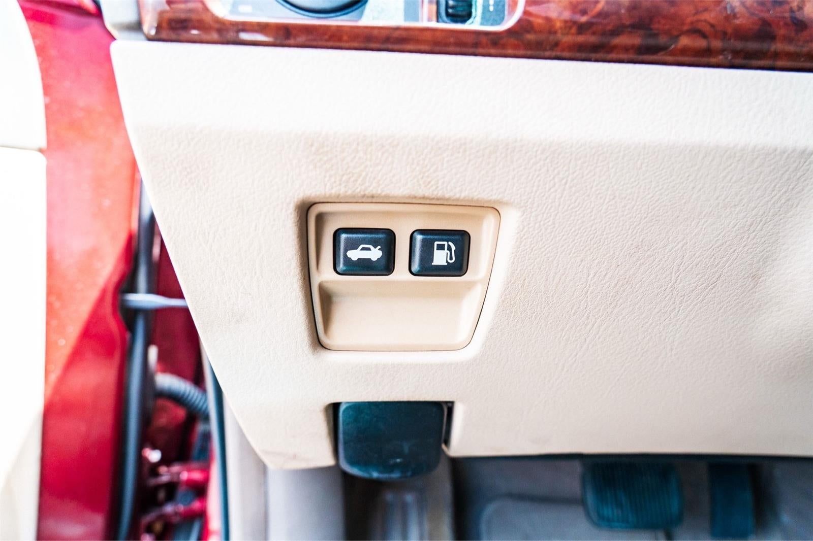 2002 Lincoln LS Base
