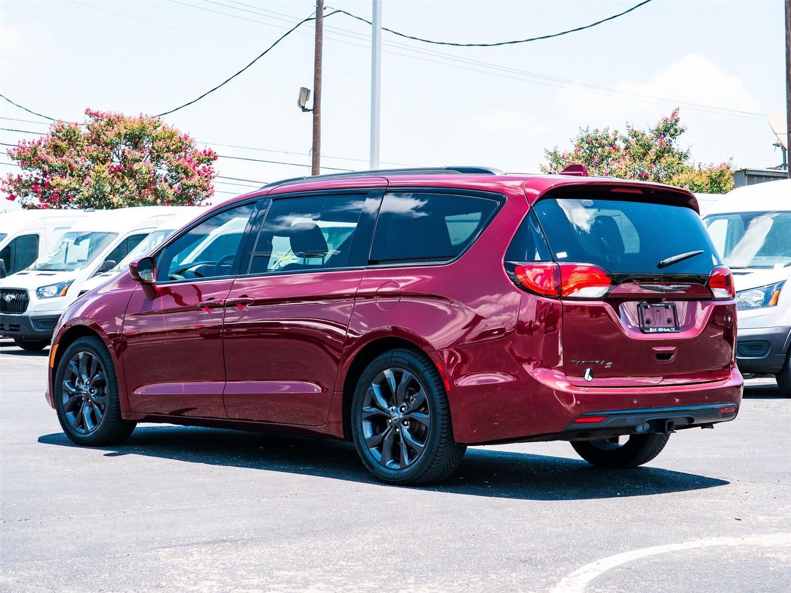 2019 Chrysler Pacifica Touring L