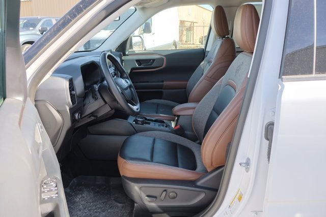 2024 Ford Bronco Sport Outer Banks W/ Black Diamond Package