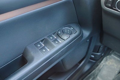 2024 Ford Bronco Sport Outer Banks W/ Black Diamond Package