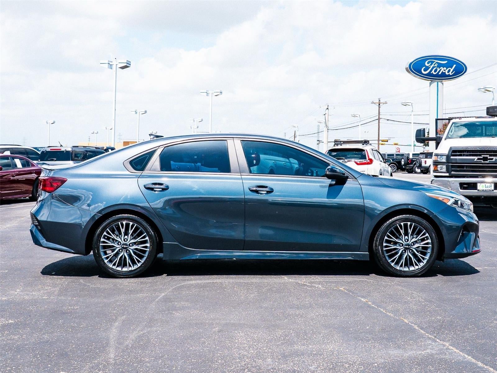 2022 Kia Forte GT-Line