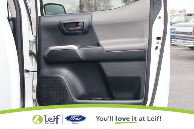 2016 Toyota Tacoma SR5