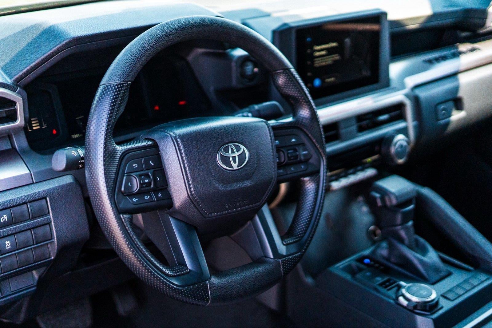 2025 Toyota Tacoma SR5