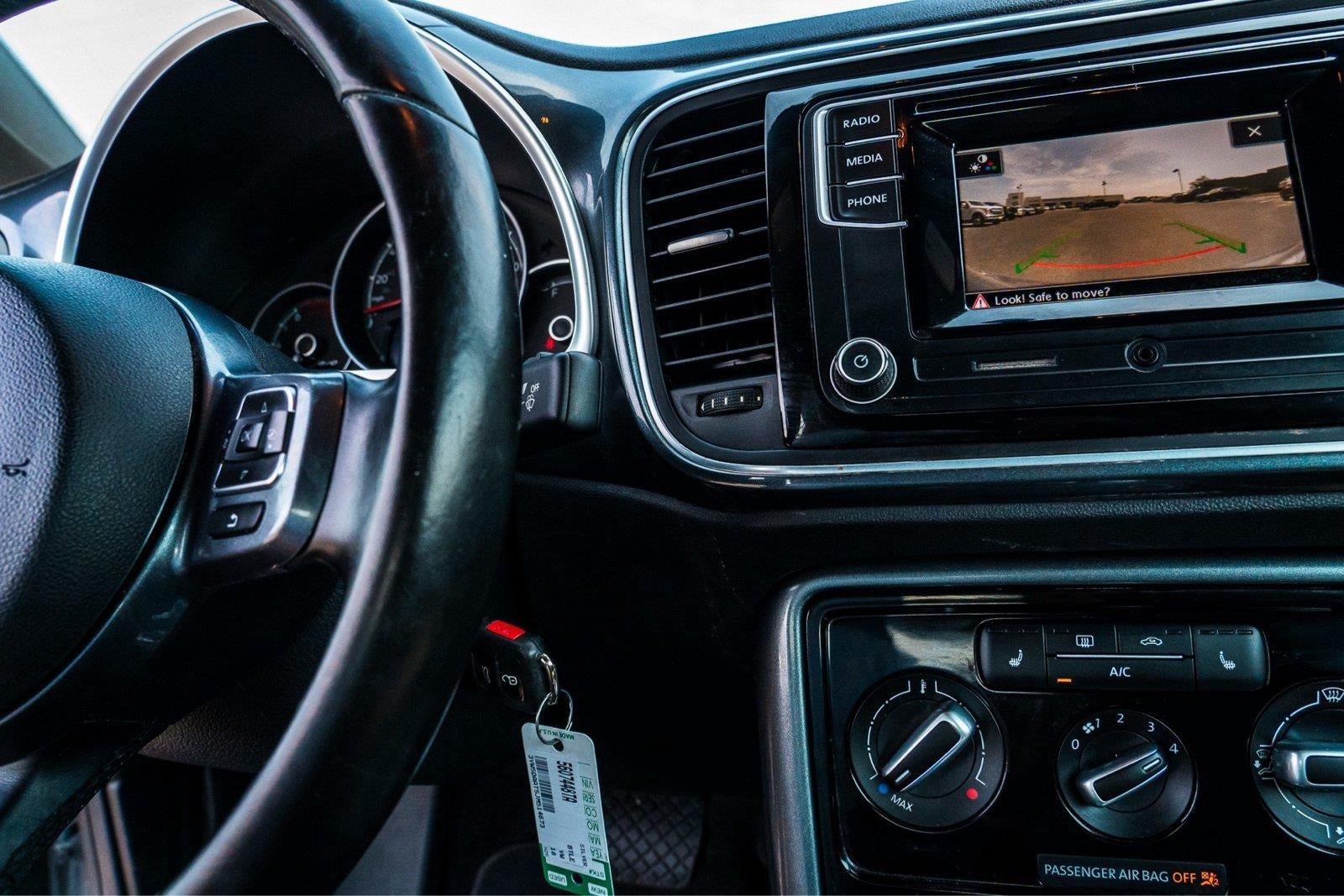 2018 Volkswagen Beetle Convertible S